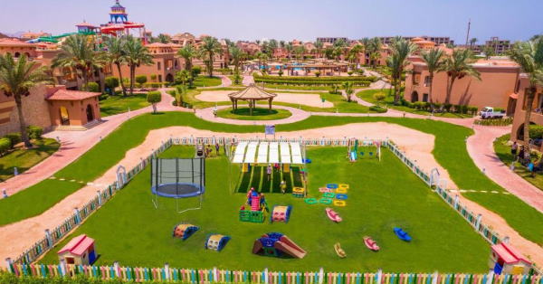 Charmillion Gardens Aquapark with kids