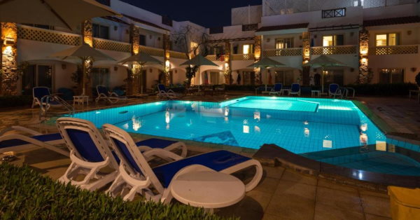 Camel Dive Club & Hotel - Boutique Hotel - outdoor pool