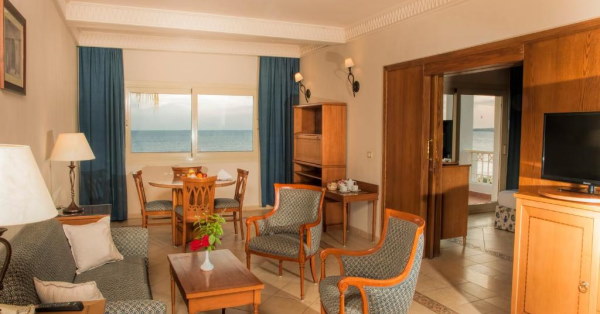Continental Plaza Beach Resort - accommodation