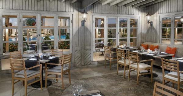 Jaz Fanara Residence dining room