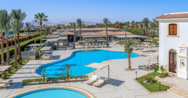Jaz Fanara Residence pool