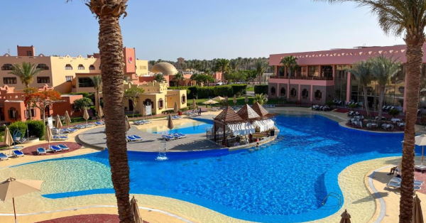 Nubian Island-pool
