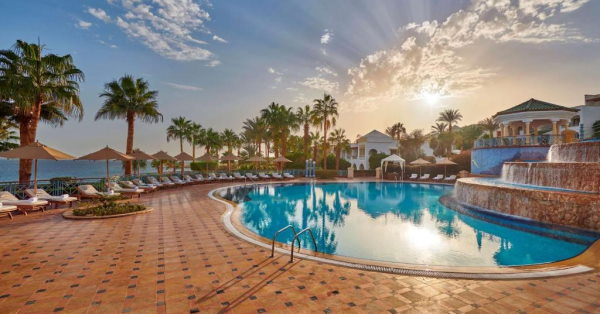 Park Regency Sharm El Sheikh Resort swimming pool