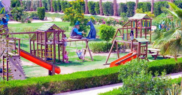 Parrotel Aqua Park Resort with kids