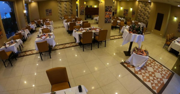 Regency Plaza Aqua Park and Spa Resort restaurant